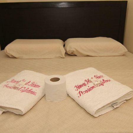 Hotel Honey Hunt House Cebu Stadt Exterior foto