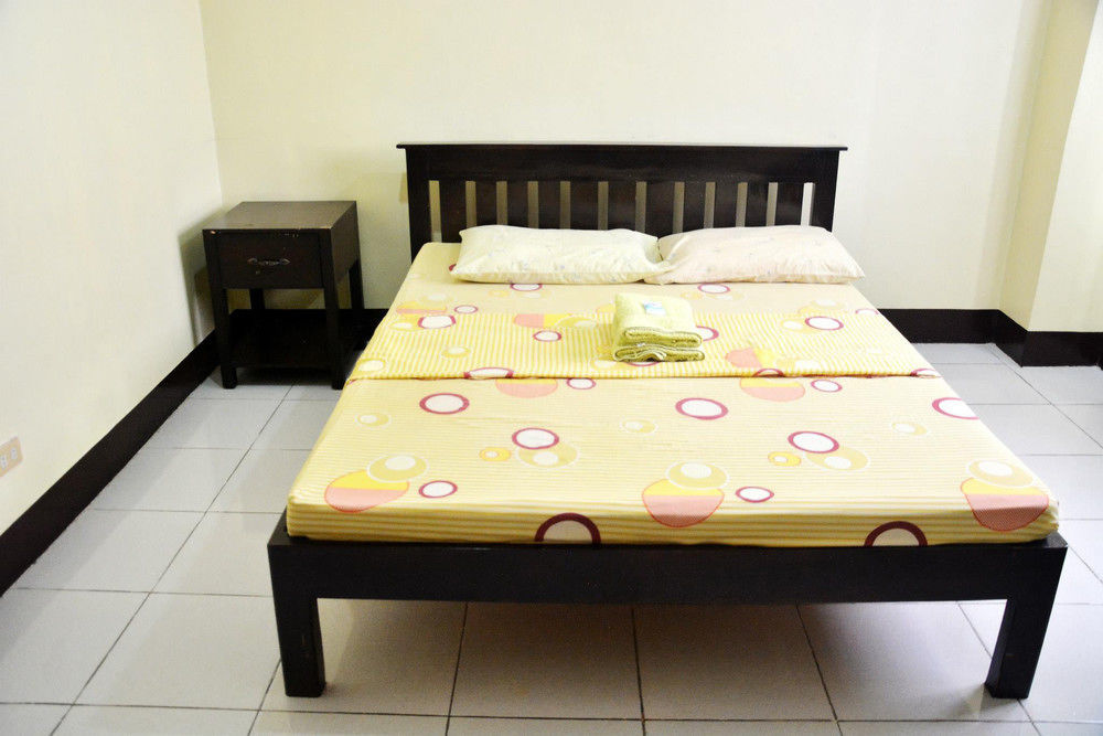 Hotel Honey Hunt House Cebu Stadt Exterior foto